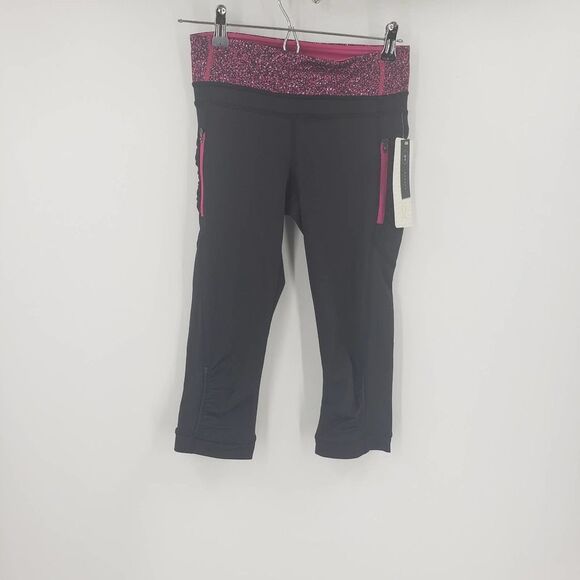 LULULEMON women's 4 NWT Passion Crop III black with pink multi waistband
